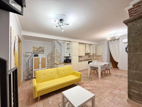 Ariccia Apartment | Casa Vacanze ad Ariccia vicino Roma e ai Laghi - La Riccia Holiday Home -