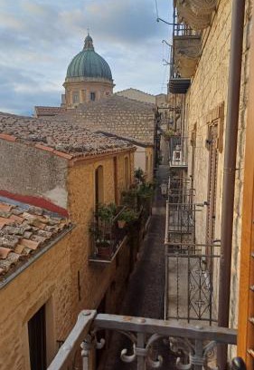 Gangi Apartment | Casa Vacanze Cortile Alberghi