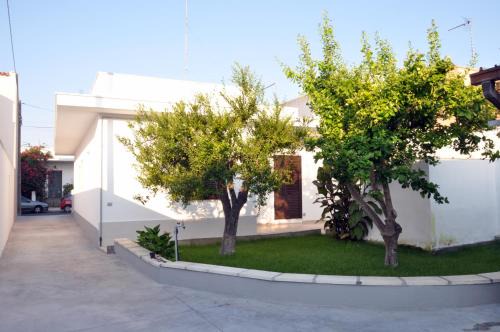 Giurdignano Apartment | Cozy Casa Vacanze Eufemia: Pet-Friendly & Family Ready