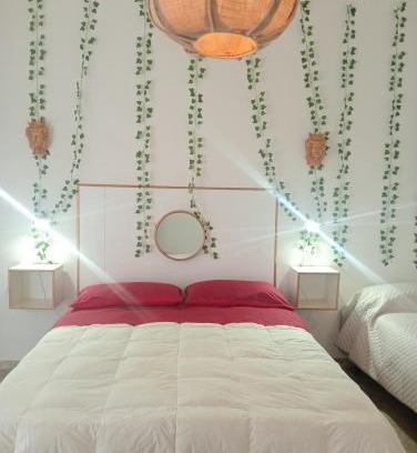 Caltagirone House | Welcoming Casa Vacanze I Tre Girasoli with Top Amenities