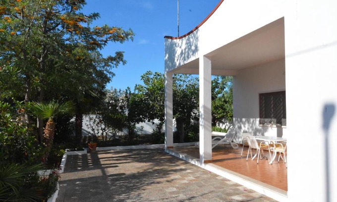 San Pietro in Bevagna House | Guest Rated 9.8: CASA VACANZE ROSALBA in San Pietro