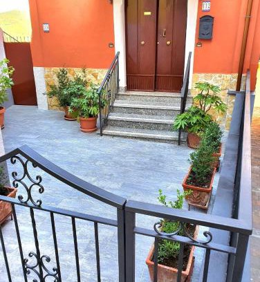 Dragonea Apartment | Discover L'Oasi on the Beautiful Costa d'Amalfi