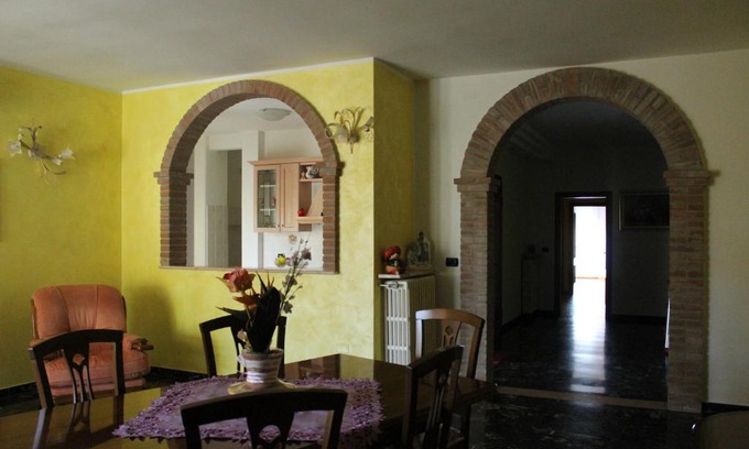 Comacchio House | Family-Friendly Casa Vacanze “La Terrazza” with Breakfast