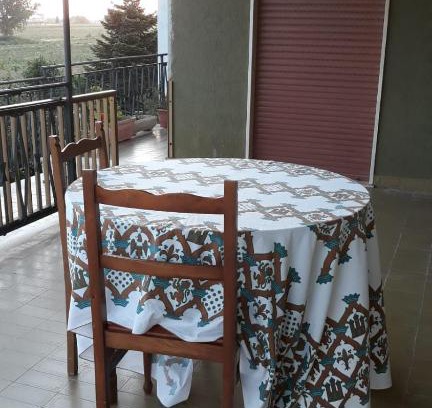 Nettuno Apartment | Idyllic Casa Vacanze nel Verde: Family-Friendly Retreat