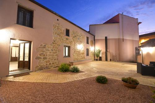 Gonnosfanadiga Apartment | Exclusive Stay at Casa Vacanze Nonno Antioco - 9.5/10 Rated