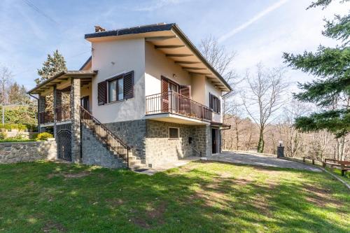 Macchino Ski Chalet | Family-Friendly Casa Vacanze Tuscan Retreat - Guest Rated 10/10