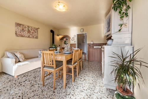 Voiandes Apartment | Pet-Friendly Casa Vacanze Voiandes with 9.1/10 Guest Rating