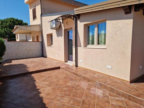 Gioiosa Marea House | Guest Rated 10/10: Casa vacanze Villa Marta - Oceanfront Retreat