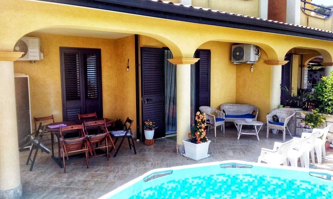 Briatico House | Villa Mimosa: Oceanfront Oasis with Pool & Spa Retreat