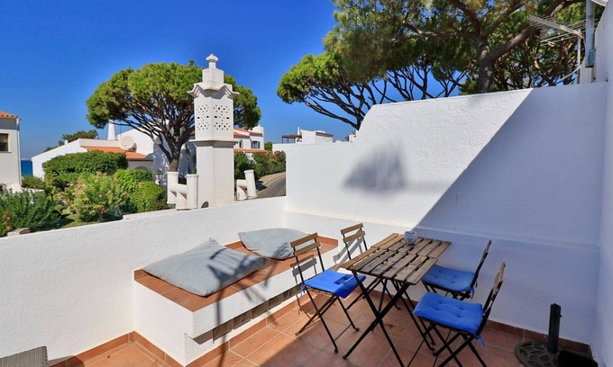 Vale do Lobo Villa | Visit Casa Vale do Lobo 32: Exceptional 2-Bedroom Retreat