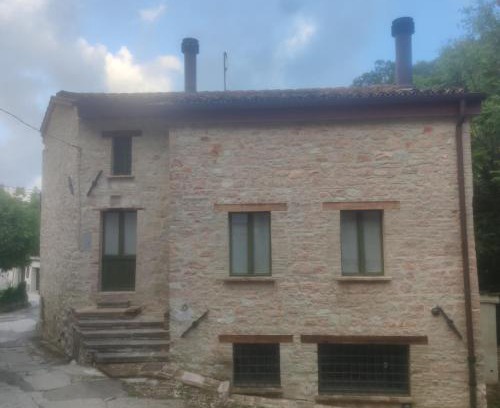 Gualdo Tadino House | Discover Family-Friendly Comfort at Casa Vecchia Hotel