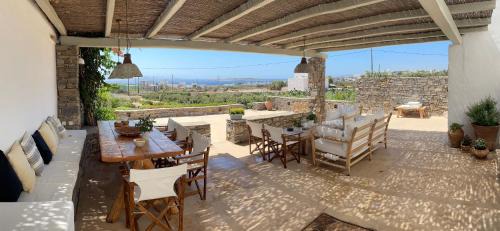 Santa Maria Villa | Beachfront Casa Vento - 4-Star Maisonette by Santa Maria