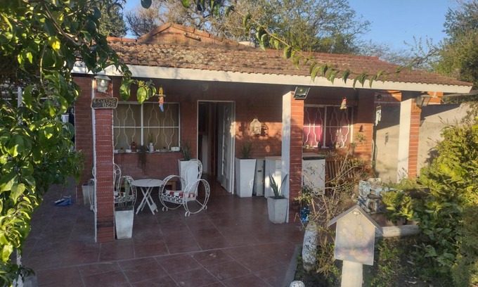 Almirante Brown House | Pet-Friendly Cabaña: Perfect for Any Occasion & Family Fun