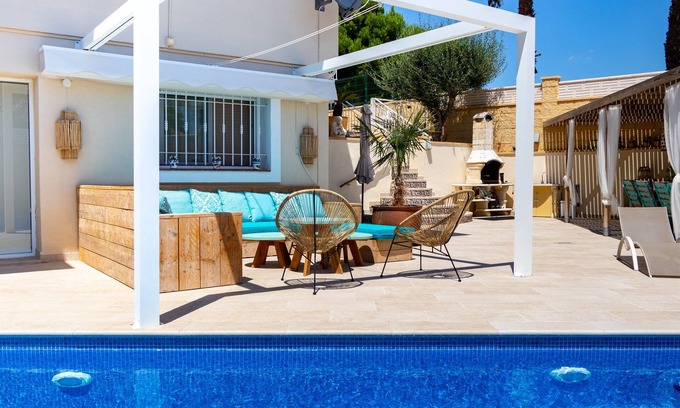 Hoya de los Patos Villa | Unforgettable Casa Verde Villa with Private Pool & Ocean View