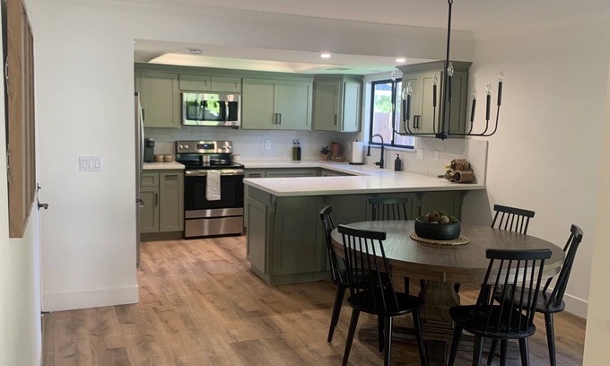 Columbia House | Discover Casa Vereda: Guest Rated 9.8 with Family Amenities