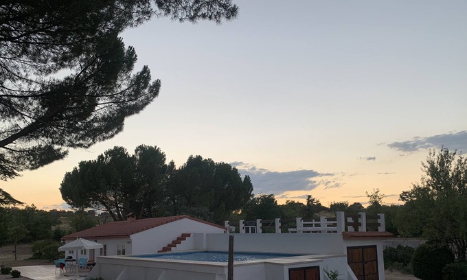 Villaviciosa de Odon Villa | Relax at Casa Villa: Private Pool Retreat near Madrid