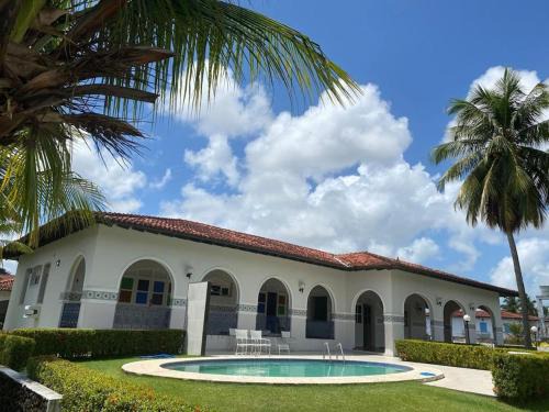 Salinopolis House | Casa Villabella: Steps from Maçarico Beach, Pet Friendly Stay