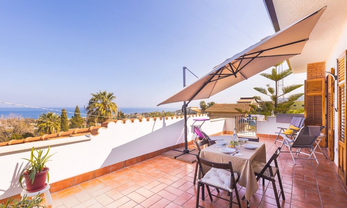 Salina Apartment | Seaside Bliss at Casa Villea: Top-Rated Apartment Oasis