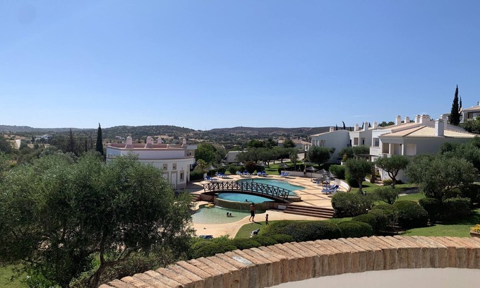 Portimao House | Discover Casa Violeta: One-Bedroom with Ocean View