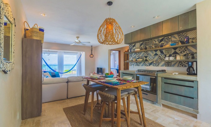 Isla Mujeres Condo | Experience Casa Vista Turquesa: Ocean View with Pool & Spa