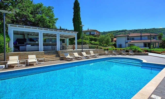 Castiglion Fiorentino Villa | Casa White: Private Pool Retreat in Beautiful Tuscany