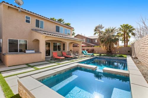 Terra Lago House | Discover Casa Whimsy: Pet-Friendly Retreat with Pool