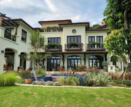 Tam Dao Villa | Discover Casa XiX Villa: Family-Friendly Retreat with Pool