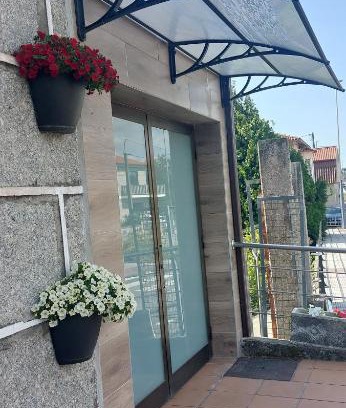 Mos Apartment | Child-Friendly Retreat at Casa Xoubiña - Rated 9.6/10