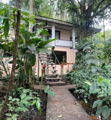 Tortuguero House | Discover Family-Friendly Stays at Casa Jaguar Tortuguero