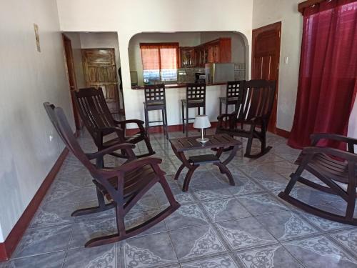Moyogalpa House | Cozy Stay at Casa y Hospedaje Norma - Family & Pet Friendly