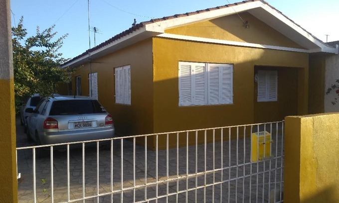 Sao Lourenco do Sul House | Casa Yellow I: Central Location with Oceanfront Views