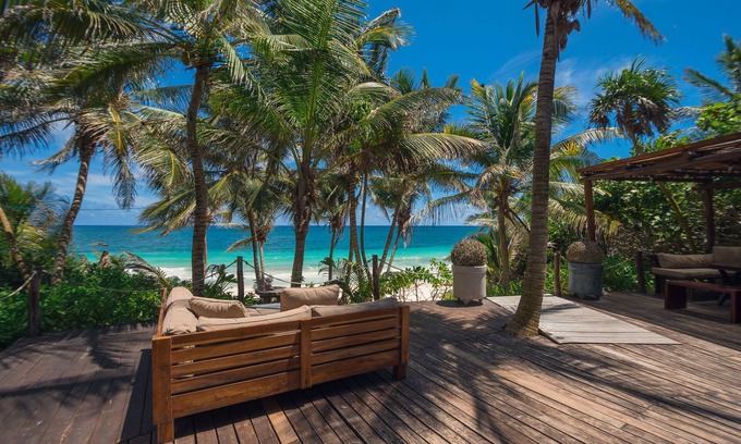 Zona Hotelera Villa | CASA ZABA: Oceanfront Paradise with Pool & Pet Friendly