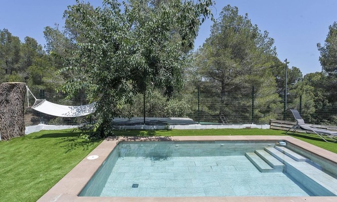 Riudecanyes Villa | Casa Zoe: Your Haven for Relaxation and Disconnection