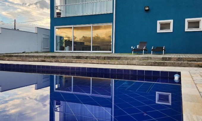 Sao Silvestre de Jacarei House | Irresistible Casaazulvaleparaiba: 4-Star Oceanfront Retreat