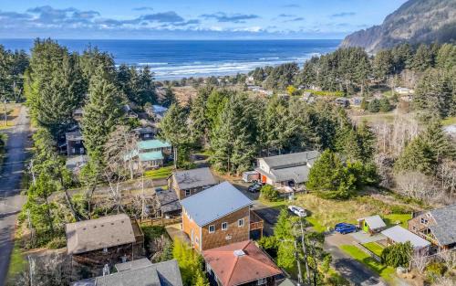 Manzanita House | Guest Rated Perfect: Casabonita MCA 50604 with Breakfast