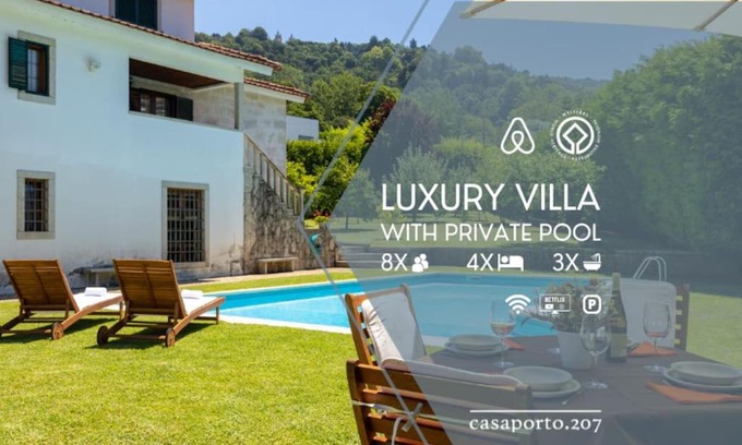 Tenoes Villa | Relaxing Villa with Pool and Ocean Views at Bom Jesus