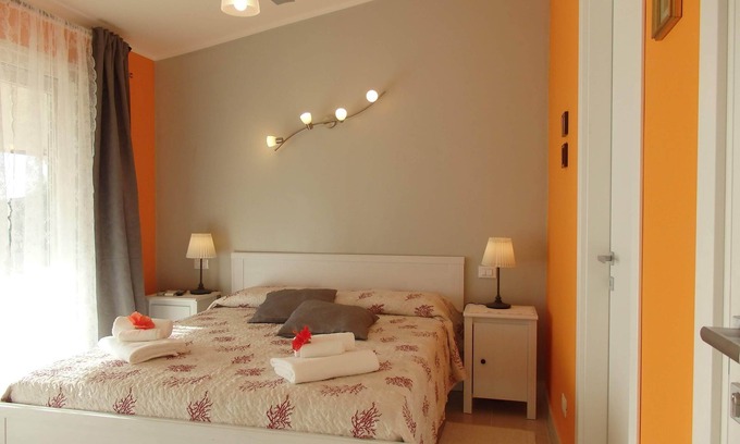 Capitana Villa | Modern Villa Casacilla with Ocean View and Garden Retreat