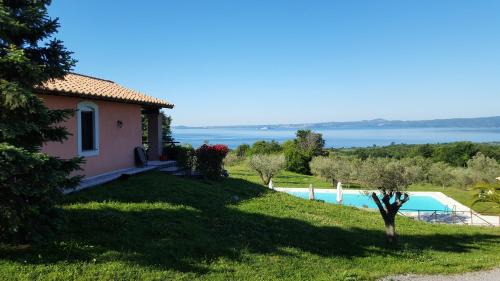 Bolsena Apartment | Pet-Friendly Casale Citerno with Pool & Breakfast Included