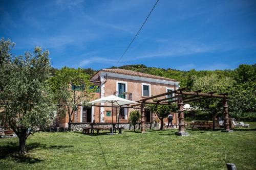 Maratea House | Pet-Friendly Retreat at Casale De Filippo - Rated 9/10