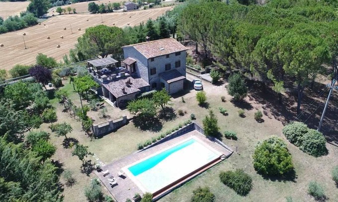 San Venanzo House | Discover Casale dei Puppi: Pet-Friendly Farmhouse Retreat