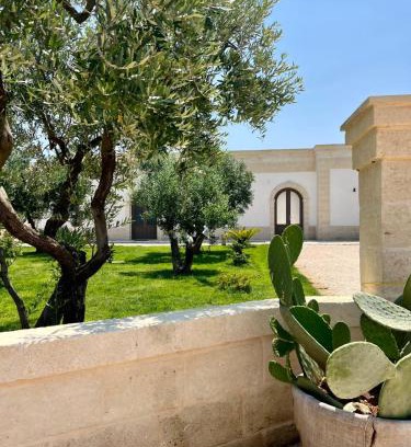 Fasano Bed & Breakfast | Escape to Casale Giuseppe: Relax with Hot Tub & Dining