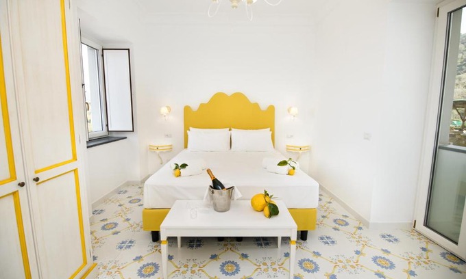 Sant'Agnello House | Experience Casale Guarracino: Oceanfront Bliss & 10/10 Rating