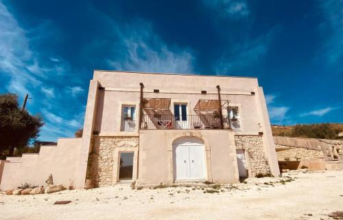 Noto House | Casale Micale