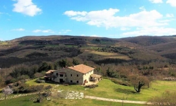 Doglio Bed & Breakfast | Discover Family-Friendly Comfort at Casale Ormano