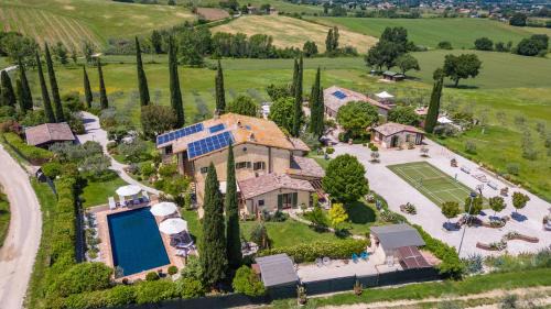 Bettona Villa | Discover CASALE SANTA LUCIA 8&2 with Ocean View & Pool