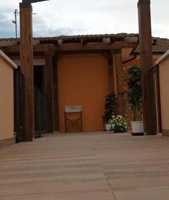 Casali di Serravalle House | Pet-Friendly Haven at Casale Sienti'n Può - Rated 10/10