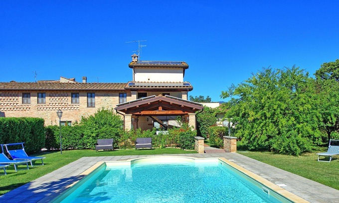 Citerna Villa | Discover Casale Tiziano: Idyllic Villa with Pool in Umbria