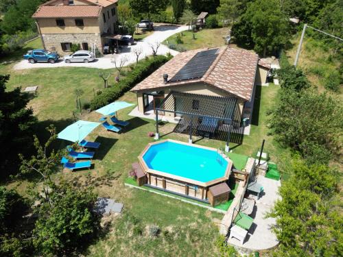 Monteluiano Bed & Breakfast | Exceptional Casalotto Francescano with Pool & Pet Friendly