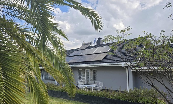 Harare House | Discover a 3-Bed House in Harare with Breakfast Included