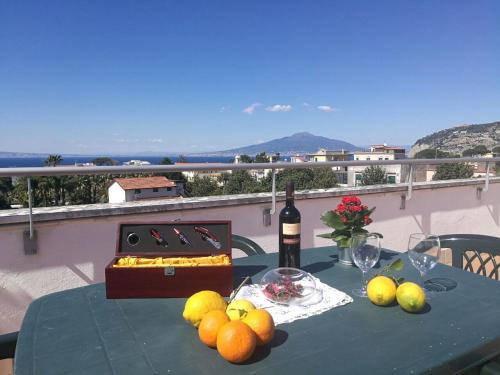 Sant'Agnello Apartment | CASAMIA SORRENTO by the beach
